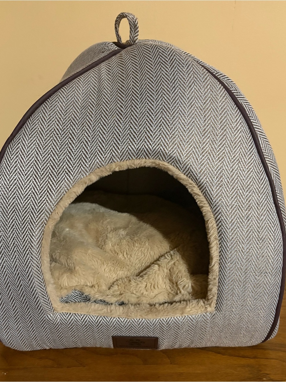 Soft Beige 2-in-1 Cat Bed & Tent - Plush Cozy Pet Bed - Picture 2 of 10